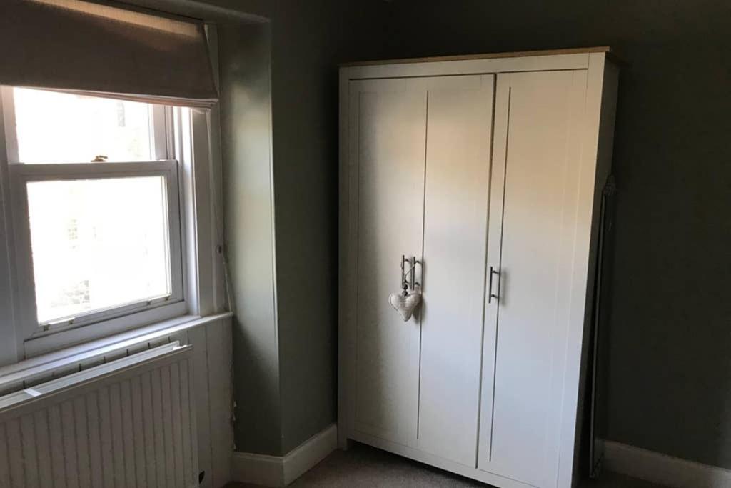 8A Tweed Cottage, Just Off The High St In Пийбълс Екстериор снимка